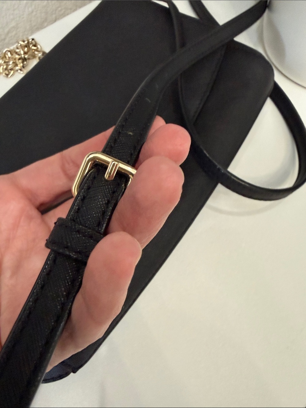 Kate Spade Black Crossbody Shoulder Bag with Gold Chain Handle Strap - Picture 4 of 11